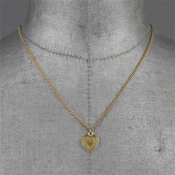 CLASSICS ARDOUR. Sacred Heart Charm Necklace - Gold Necklaces & Chains