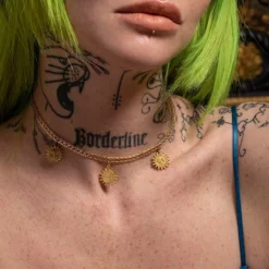 CLASSICS LUMI. Sun Face Multi Charm Collar Necklace - Gold