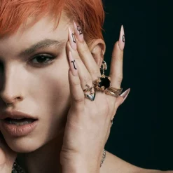 CLASSICS FARRAH. Deep Chevron Ring - Gold Rings