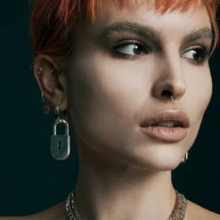 End Of Line ABSOLUTE. Padlock Hoop Earrings - Silver