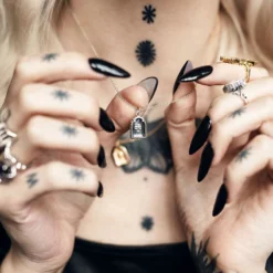 HALLOWEEN 2021 OMINOUS. Skull Under Glass Necklace - Silver