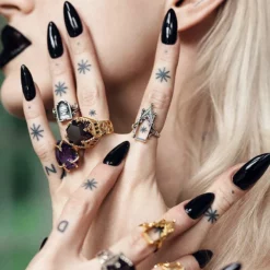 HALLOWEEN 2021 LENORE. Gothic Arch Window Ring - Gold