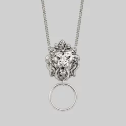 CLASSICS ANWAR. Lion Knocker Necklace - Silver