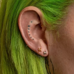 CLASSICS SURVIVAL. Symbolic Barbed Wire Stud Earrings - Gold