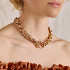 AW21 AWE. Chunky Wheat Chain Collar Necklace - Gold Necklaces & Chains