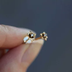 CLASSICS AURORE. Cubic Zirconia Gold Stud Earrings