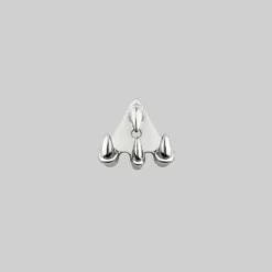 CLASSICS NASRA. Silver Claw Earring - Lobe/Helix Earrings 9 CLASSICS NASRA. Silver Claw Earring - Lobe/Helix Earrings