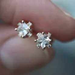 CLASSICS SACCHARINE. Cubic Zirconia Silver Stud Earrings