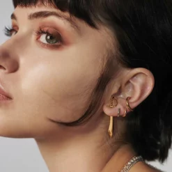 CLASSICS REVOLT. Garnet Sword Single Earring - Gold Earrings