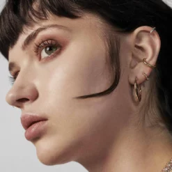 CLASSICS GOOD NIGHT. Man In The Moon Crescent Earrings - Gold