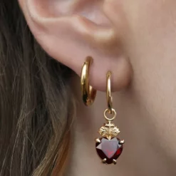 CLASSICS The Sacred Heart Garnet Earrings - Gold
