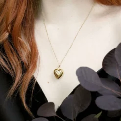End Of Line LOTTY. Etched Heart Photo Locket Necklace - Gold