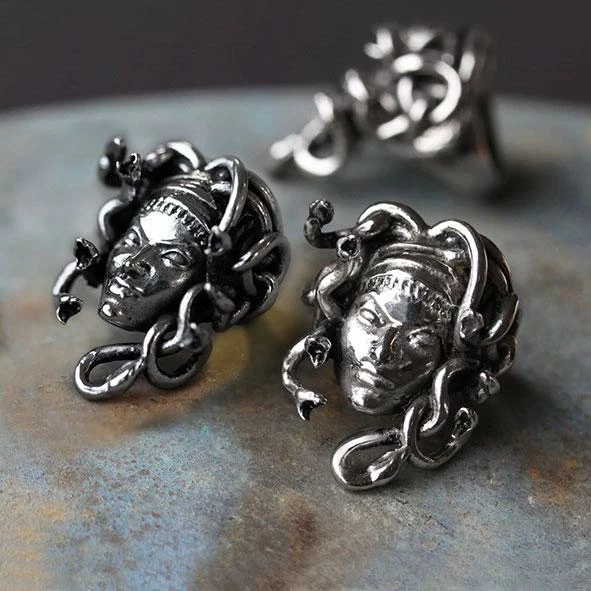 CLASSICS The Eternal Curse. Medusa Ring Rings 3 CLASSICS The Eternal Curse. Medusa Ring Rings