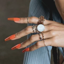 CLASSICS FATAL. Barbed Wire & Black Spinel Heart Ring - Silver Rings