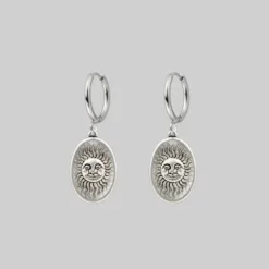 CLASSICS DAWN. Symbolic Sun Face Hoop Earrings - Silver