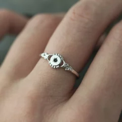 CLASSICS Rings STELLAR. Black Spinel Star Silver Ring