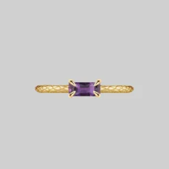 CLASSICS NYMPH. Amethyst Snake Skin Ring - Gold
