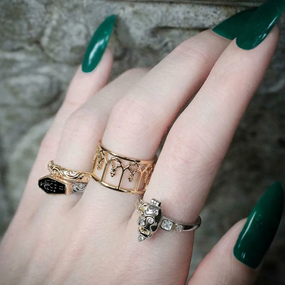CLASSICS CRYPT. Momento Mori Skeleton Ring - Silver Rings 3 CLASSICS CRYPT. Momento Mori Skeleton Ring - Silver Rings