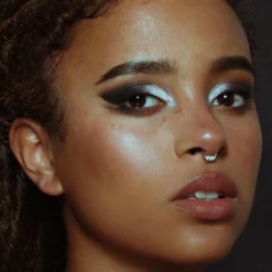 CLASSICS THIEF OF JOY. Opal Gold Clicker Ring - Septum