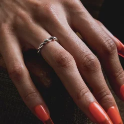 CLASSICS DEVISE. Double Headed Snake Twist Ring - Silver Rings